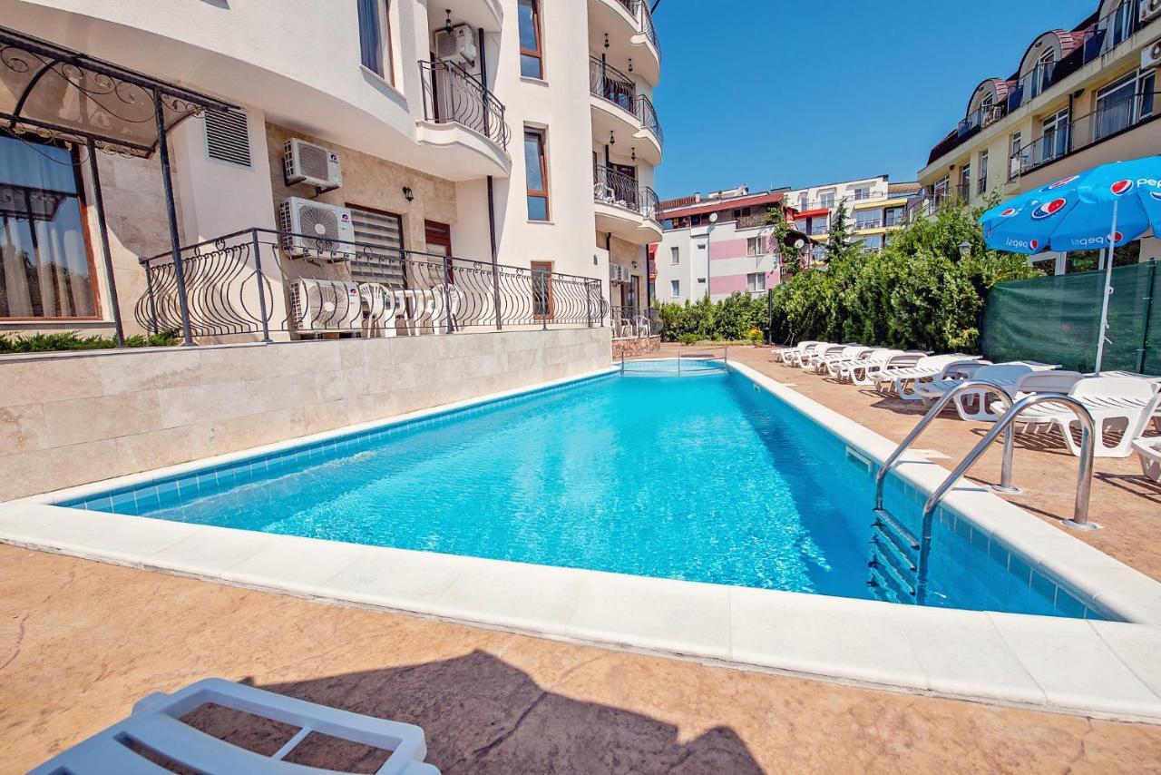 Hotel Santa Maria Obzor Buitenkant foto